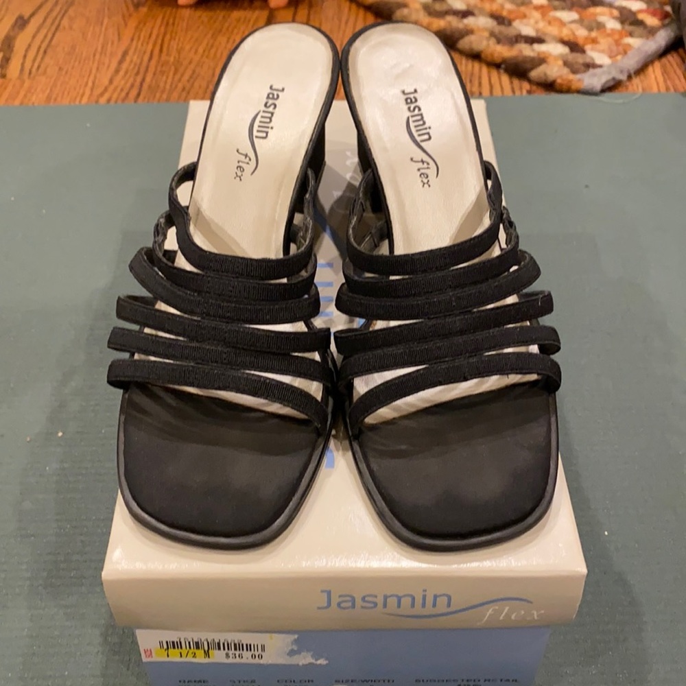 Jasmin black sandal